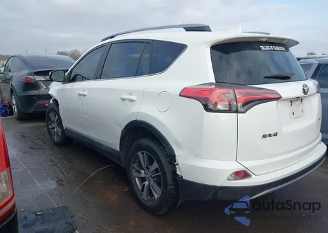2018 Toyota Rav4 Xle из США, поврежденный, VIN 2T3WFREV3JW405980